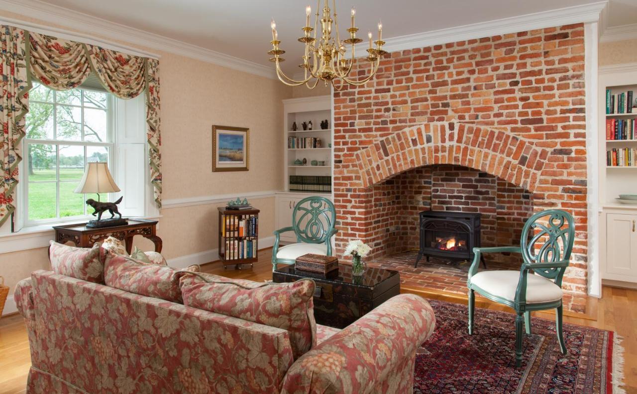 Inn At Warner Hall Gloucester Kültér fotó