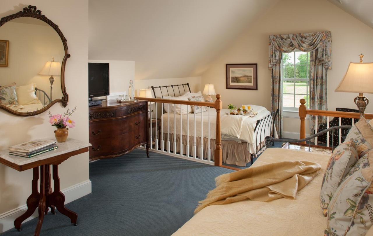 Inn At Warner Hall Gloucester Kültér fotó